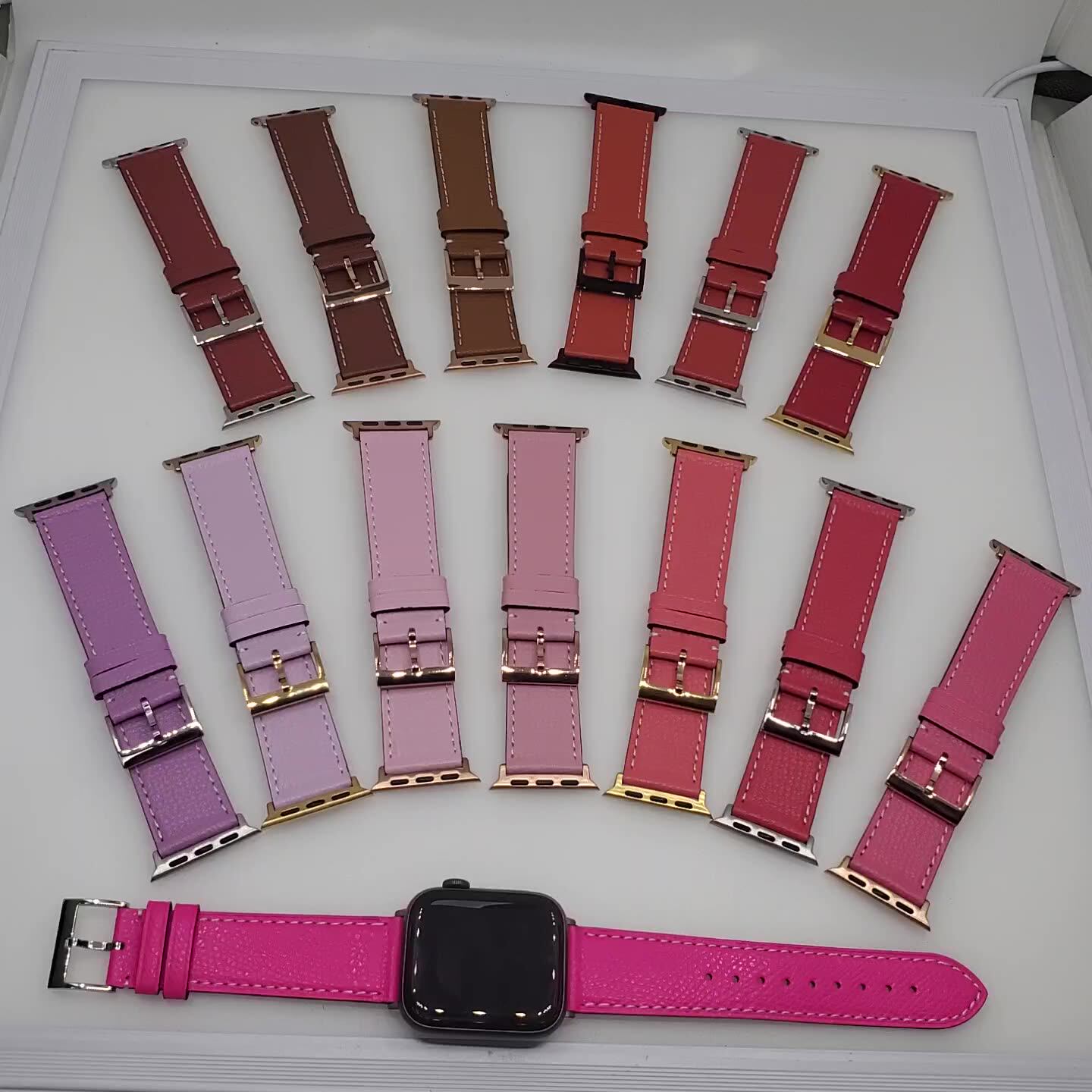 Latest Design New Trend Italian Style Changeable Black Apple Smart