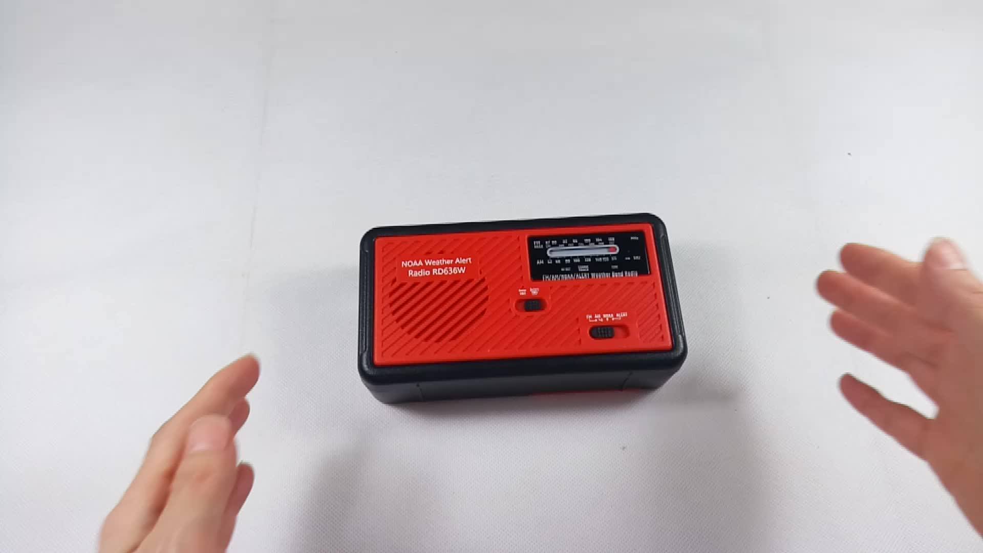 Portable Emergency Weather Radio Hand Crank Self Powered Am/fm/noaa