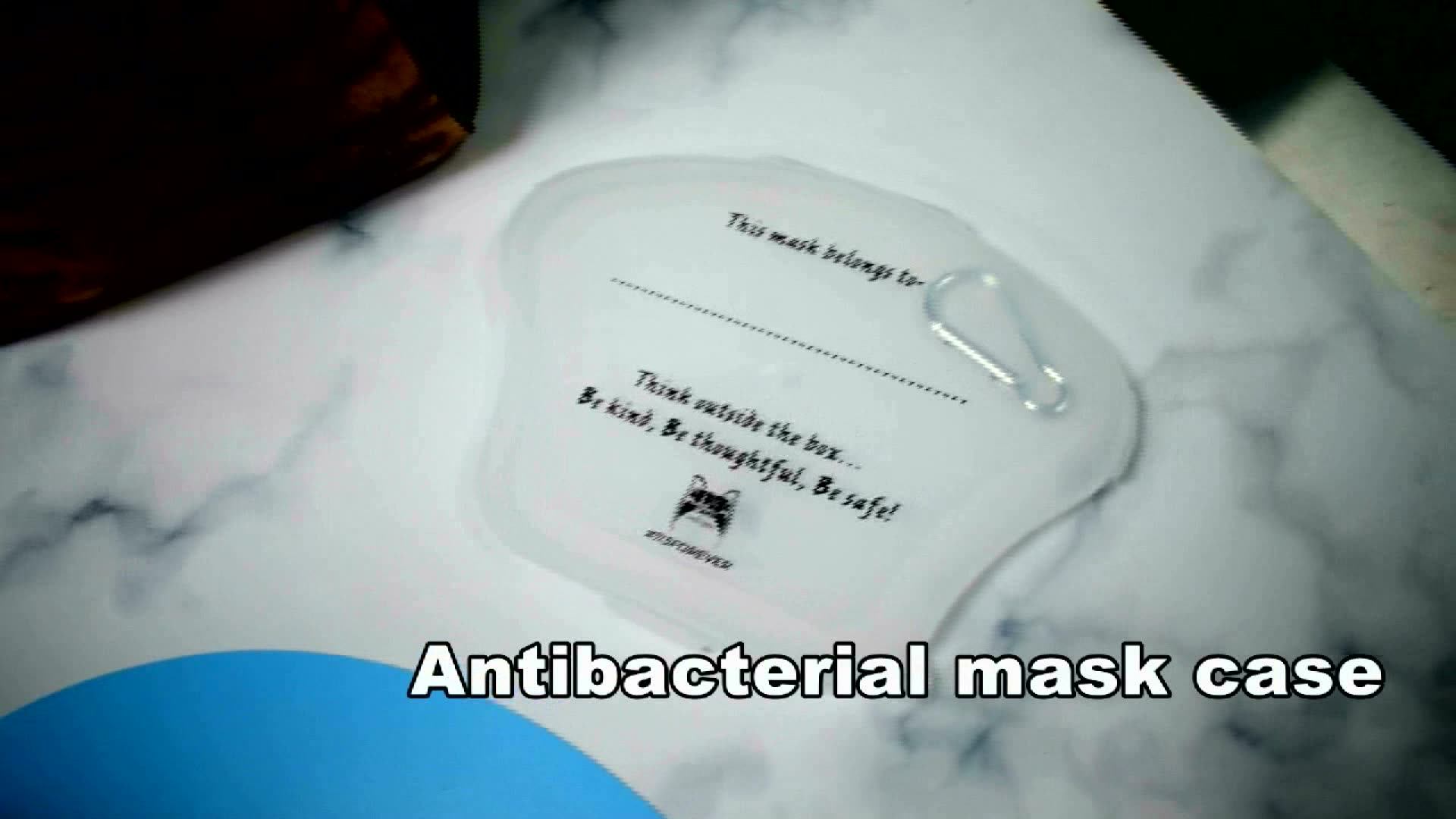 Disposable Face Mask Container Holder With Carabiner Portable Mask