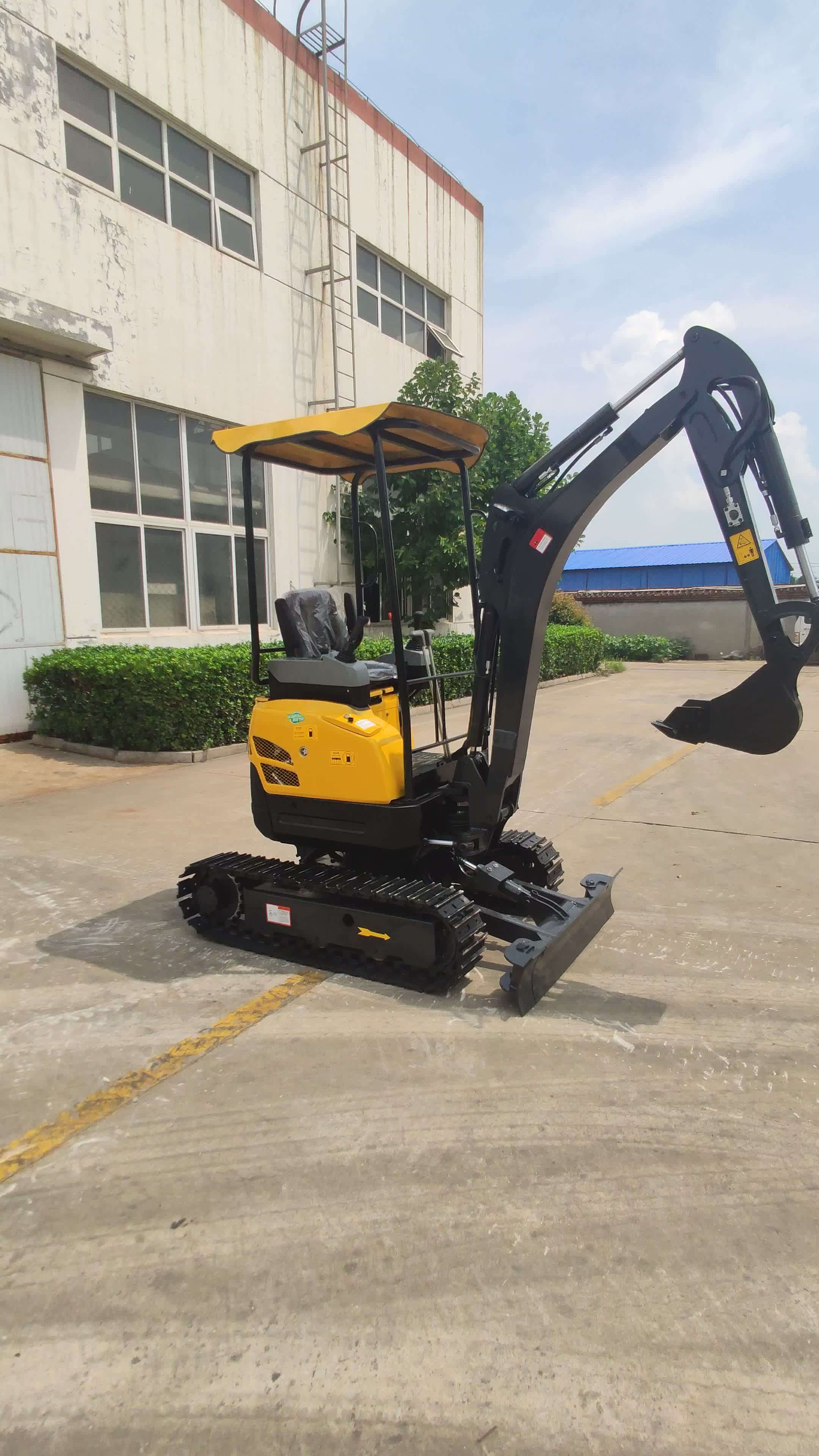 2t Mini Excavator With Hydraulic Small Excavator Auger Digger With Ce