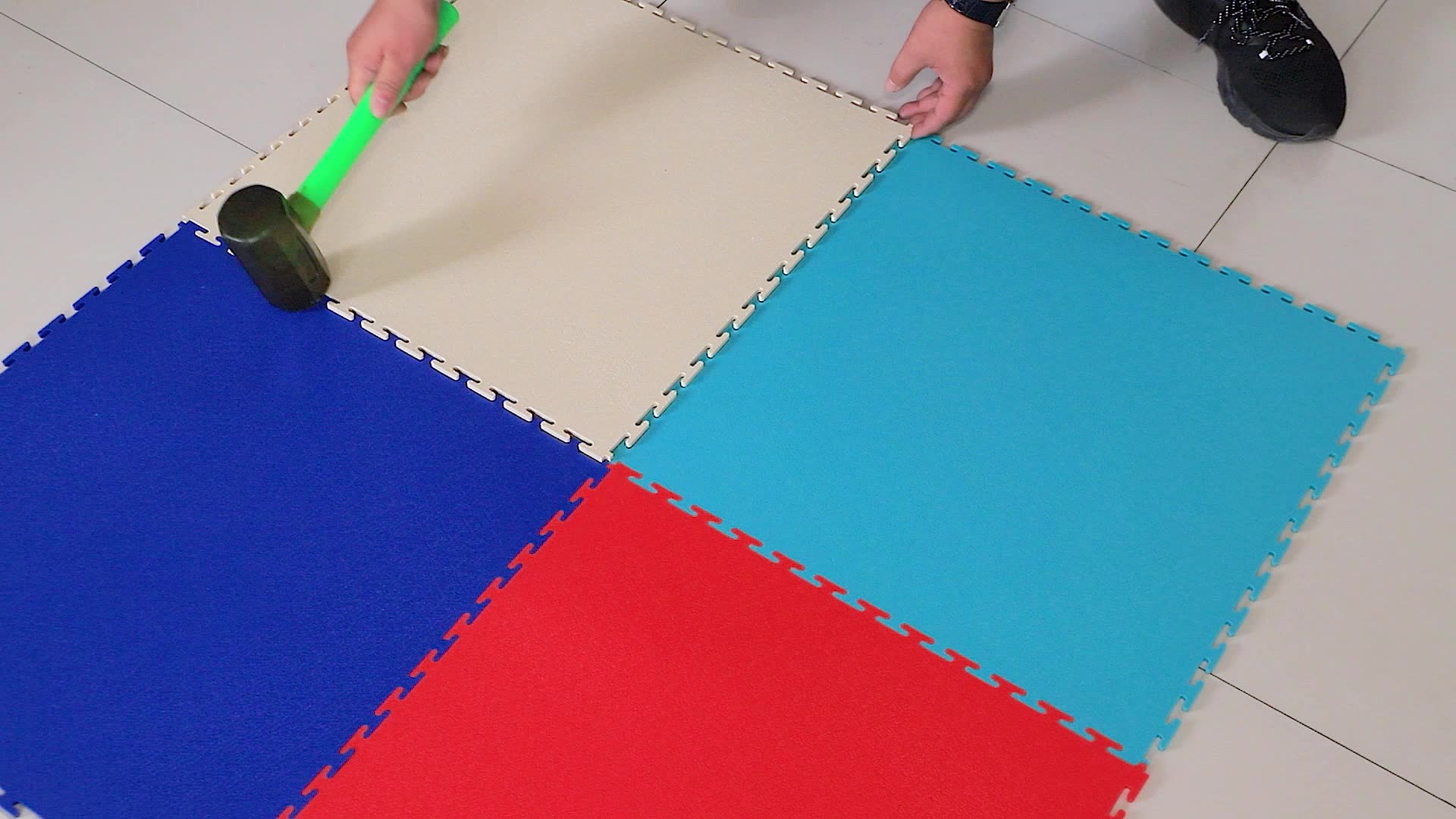 2024 Esd Samples Free Easy Clean Pvc Click Vinyl Floor Interlocking