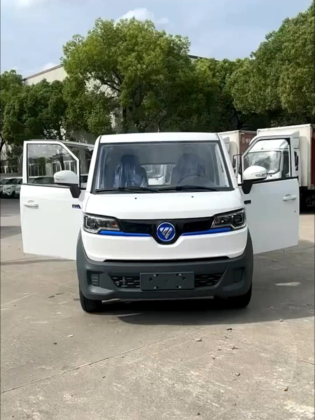 2023 Second Hand Foton 46 Kwh 2 Seats Foton Motor E7 Van New Energy