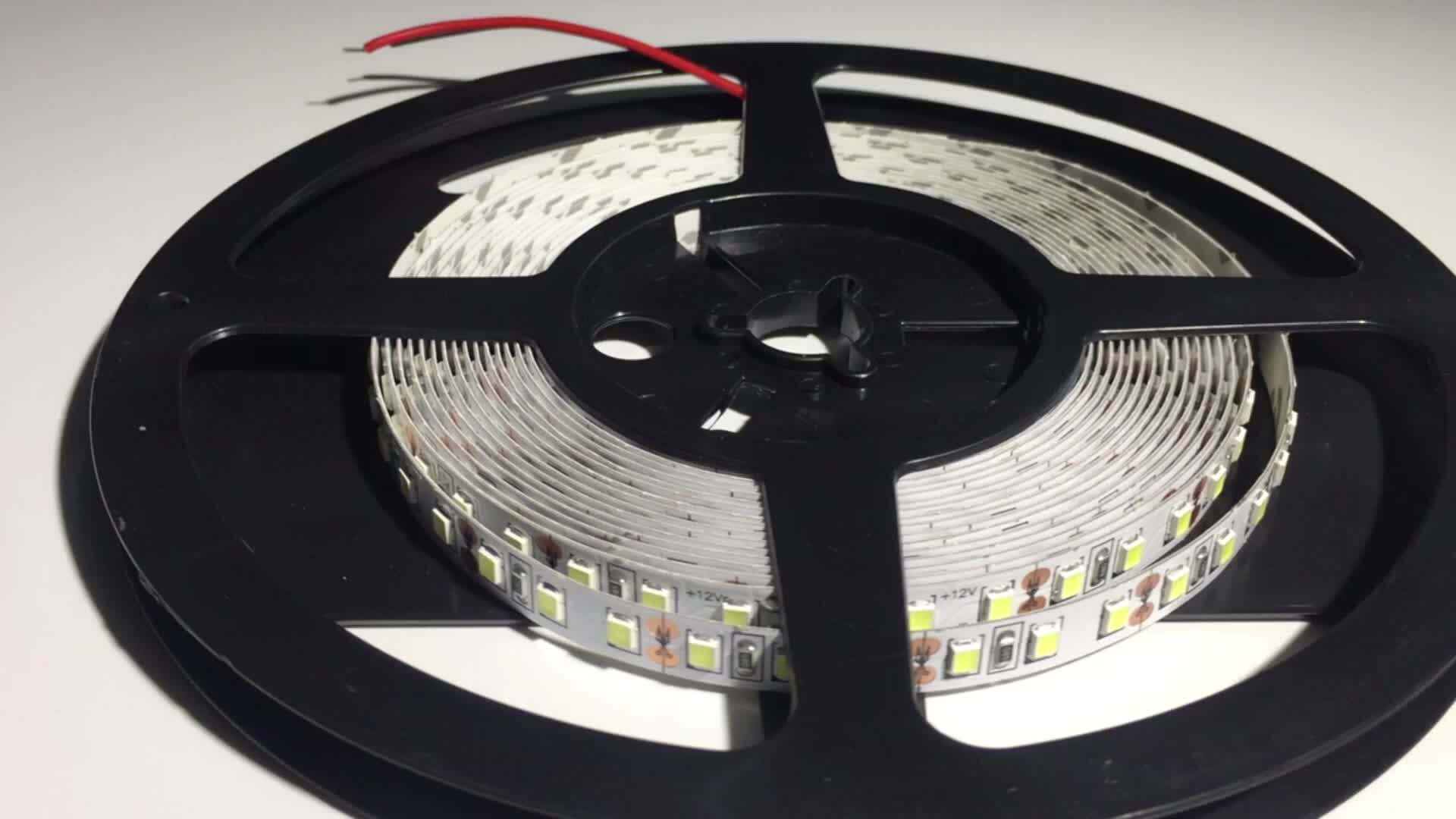 Waterproof Led Light Strips Outdoor Led Tape Light With 18 Smds/ft