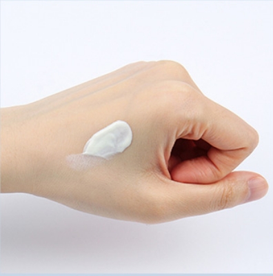 自然堂新品烈日防晒霜60ml