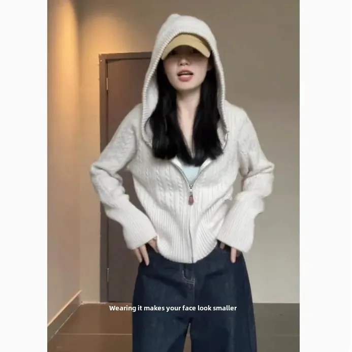 Thick Crochet Hooded Cardigan Women's 2024 Autumn/Winter New Slimming Waist Short Knit Top