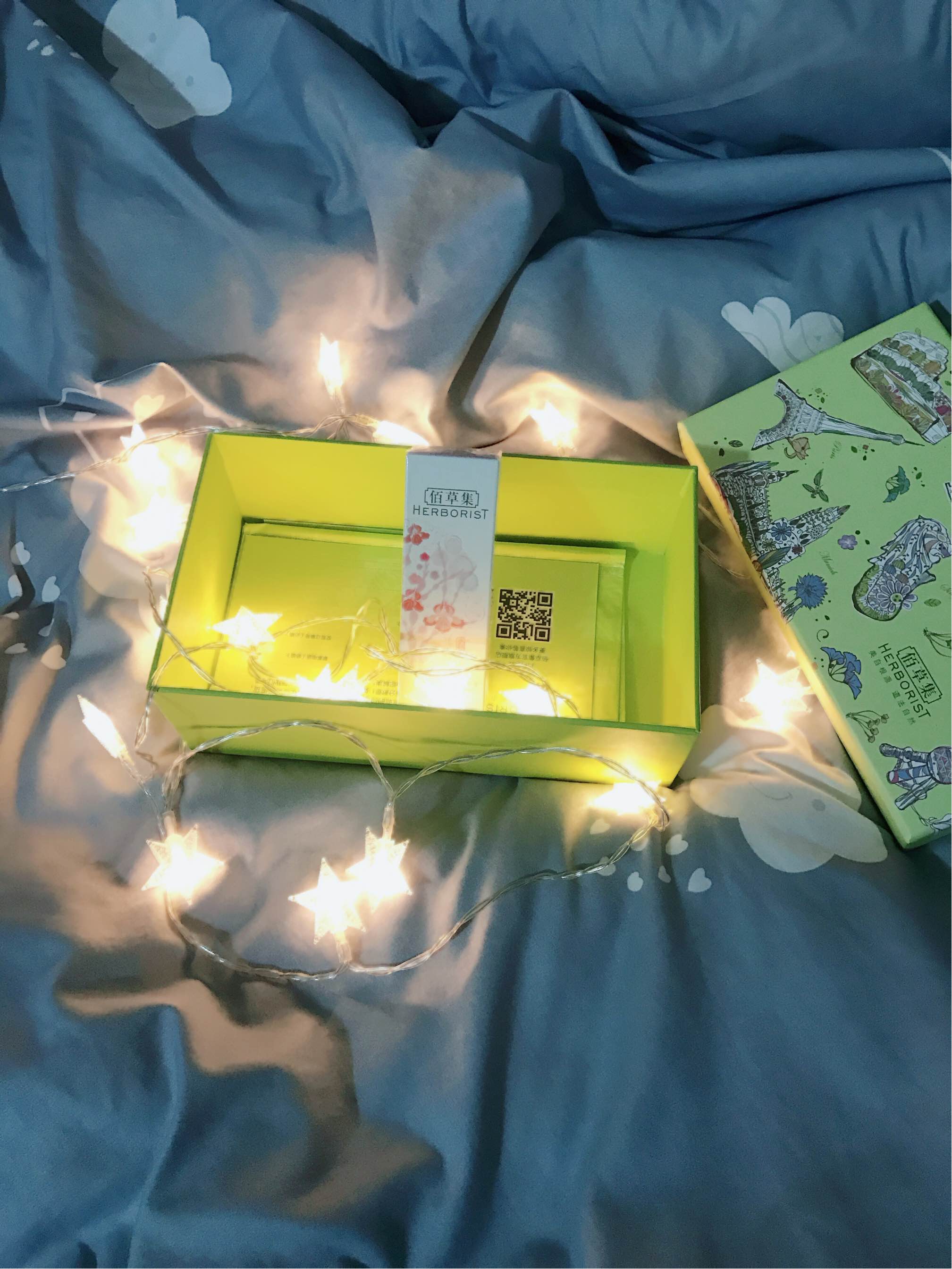 佰草集水凝悦泽精华液