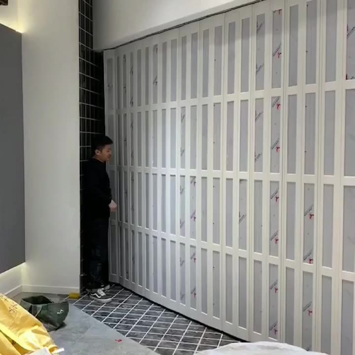 Acordeón de PVC de pared de partición Interior baño puertas correderas  plegables de plástico de PVC puerta plegable puerta plegable PVC acordeón -  China La puerta de la habitación, PVC puerta