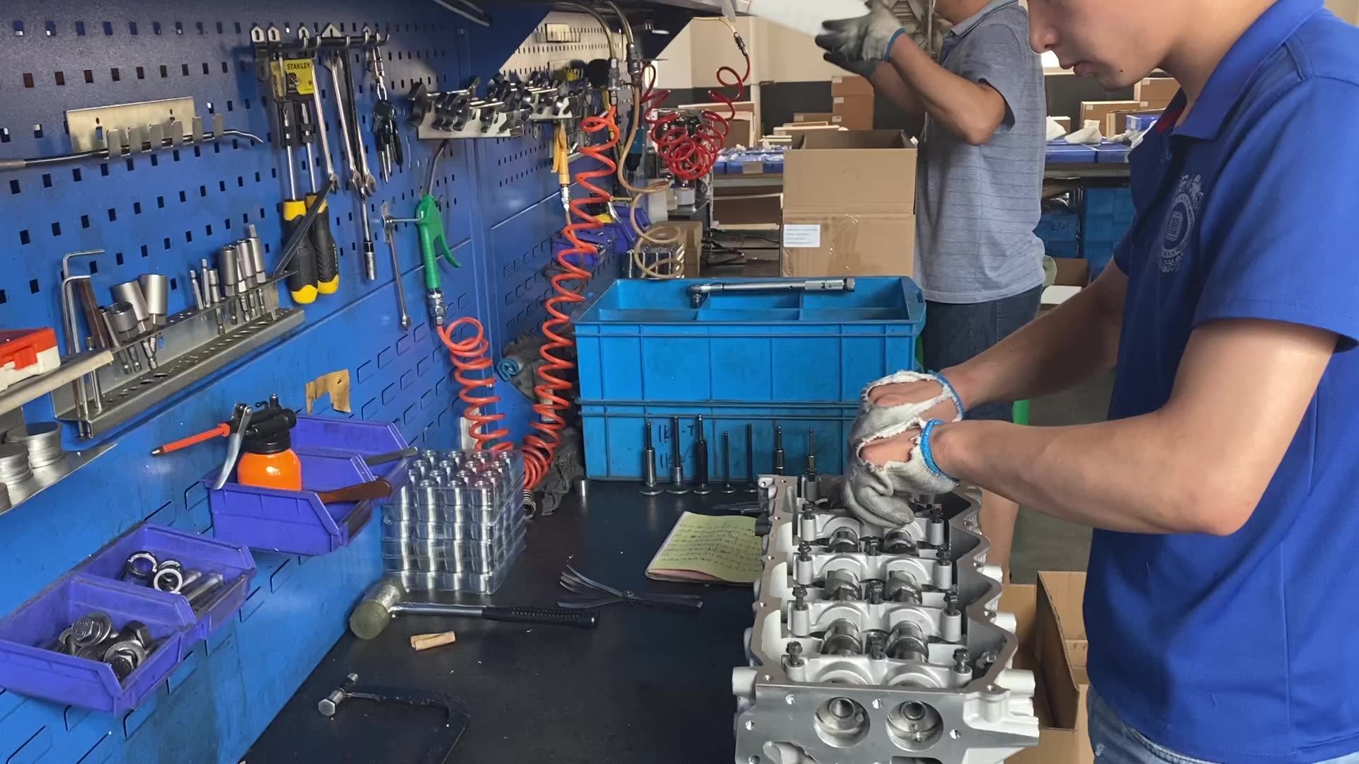 Aftermarket For Toyota 2c Cylinder Head 1110164133 1110164132 Buy