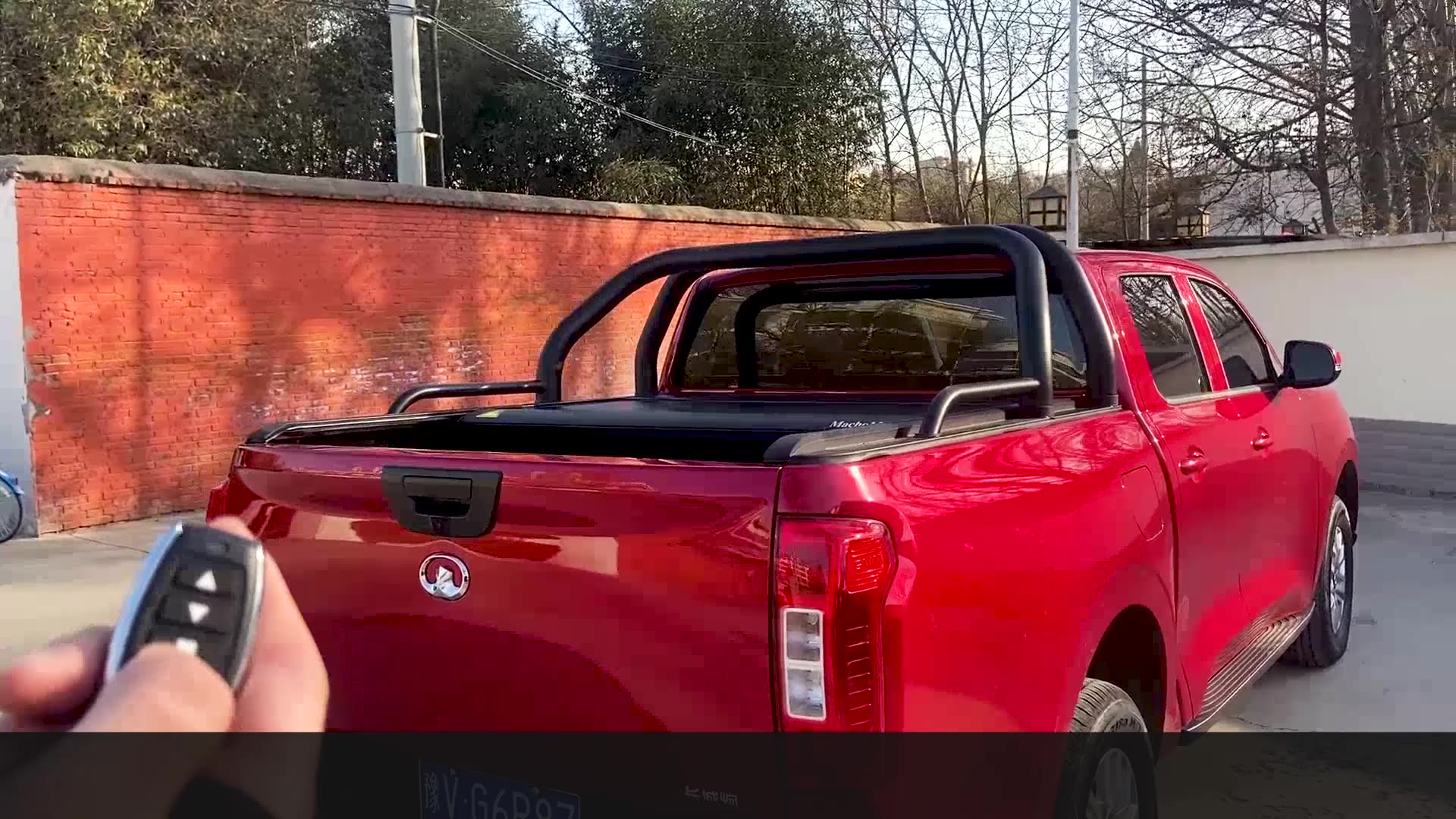 Retractable Truck Bed Covers Electric Roll Up Tonneau Cover Hilux For