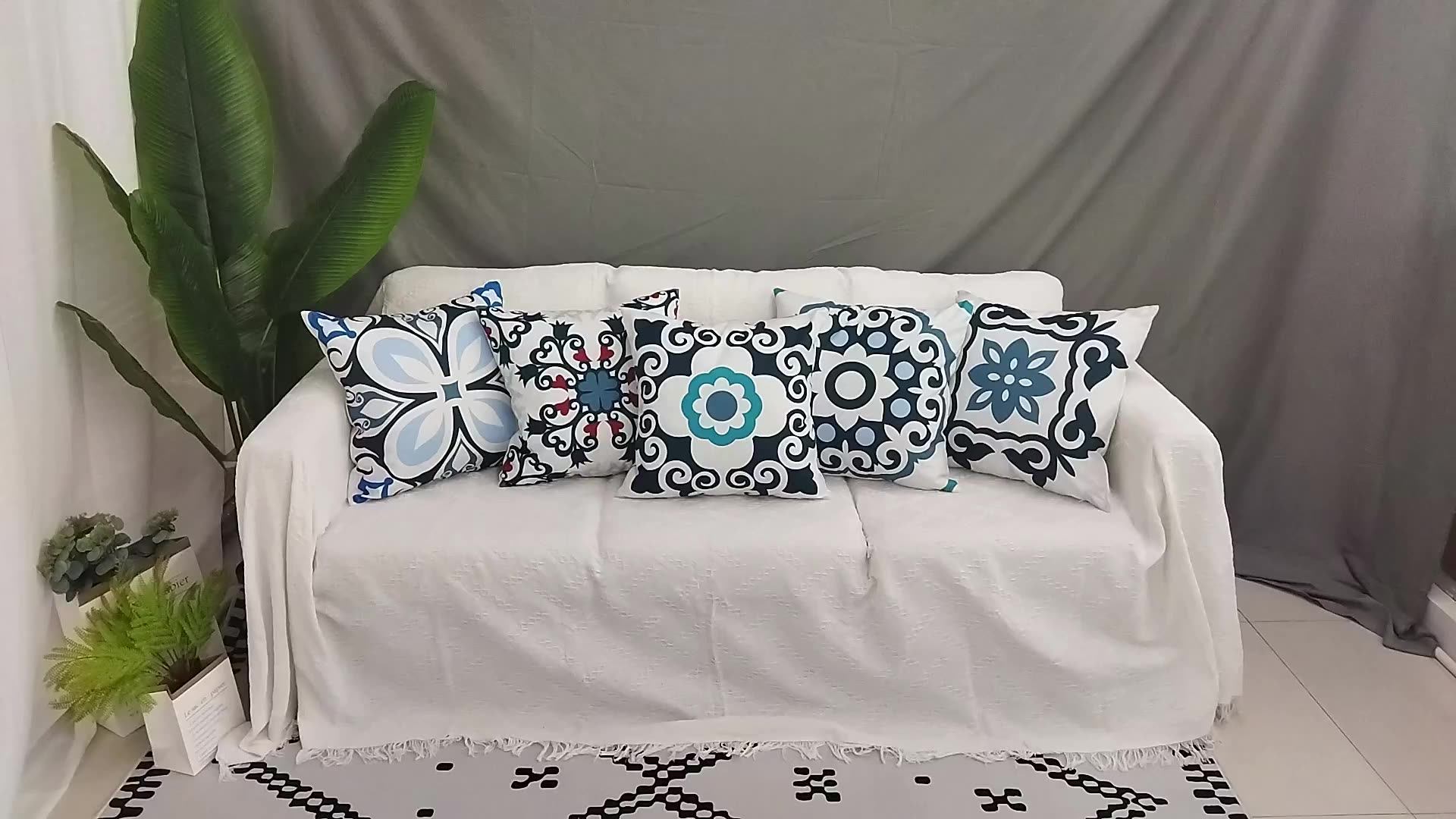 Check Cushion Cover Portuguese Patterns 18 X 18 Inch Sublimation Velvet