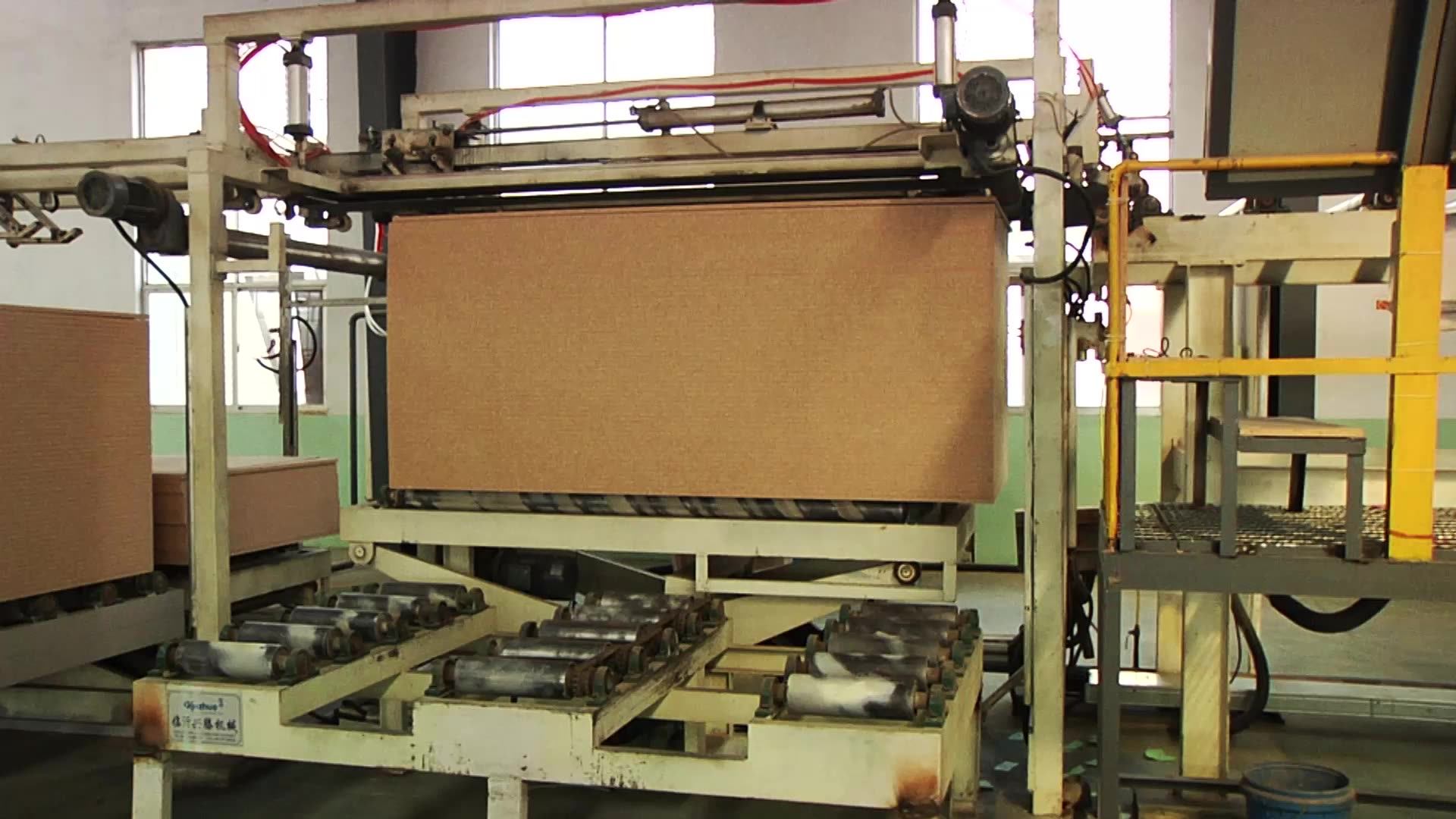2001000cbm Per Day Osb And Particle Board Production Line With Multi