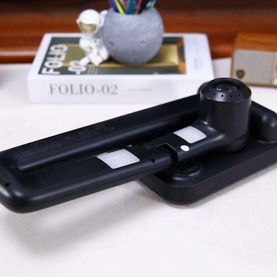 这个展台真得以当书法老师。昂点4K投影仪绝了？