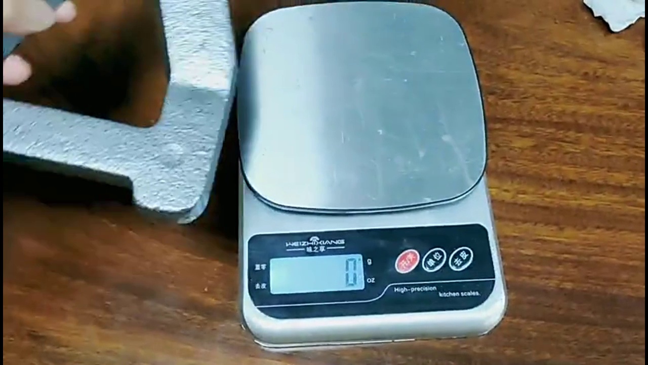 114块的麦克风支架、真能够稳住你的百万流量。