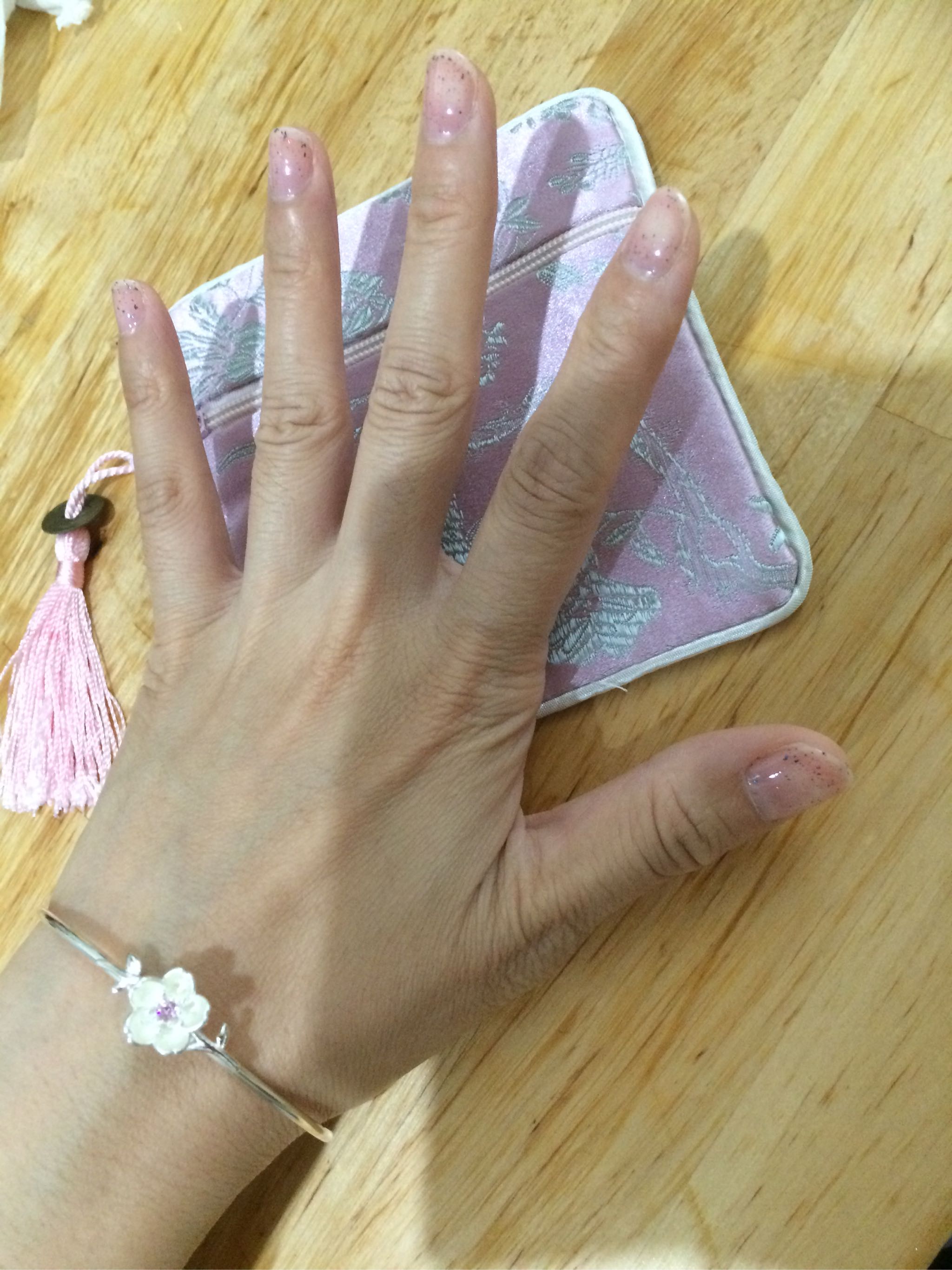 健康可剥无味半透亮片甲油迷踪怎么样？效果好吗？明星同款使用后评价,第8张