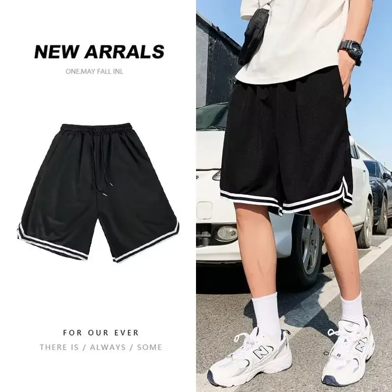 Wholesale manufacturer summer mesh fabric breathable quick-drying men's sports American casual outerwear shorts, suitable for football and trendy styles