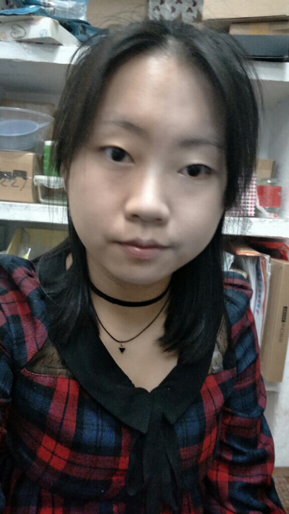 自然堂雪润皙白多重防晒隔离霜