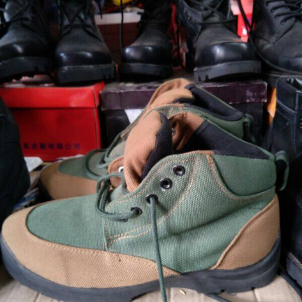 Bottes militaires - Ref 1401709 Image 4