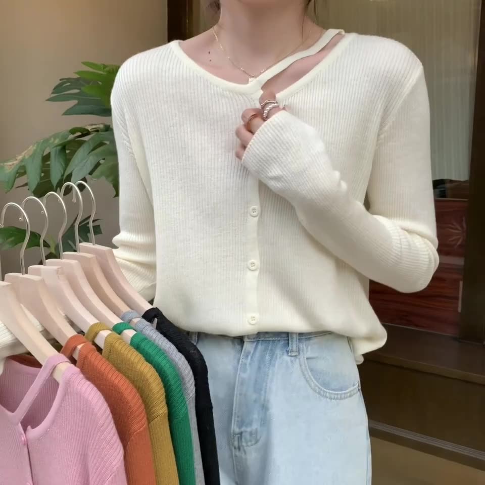 挖肩设计感韩系毛衣秋冬温柔穿搭神器小众不撞款