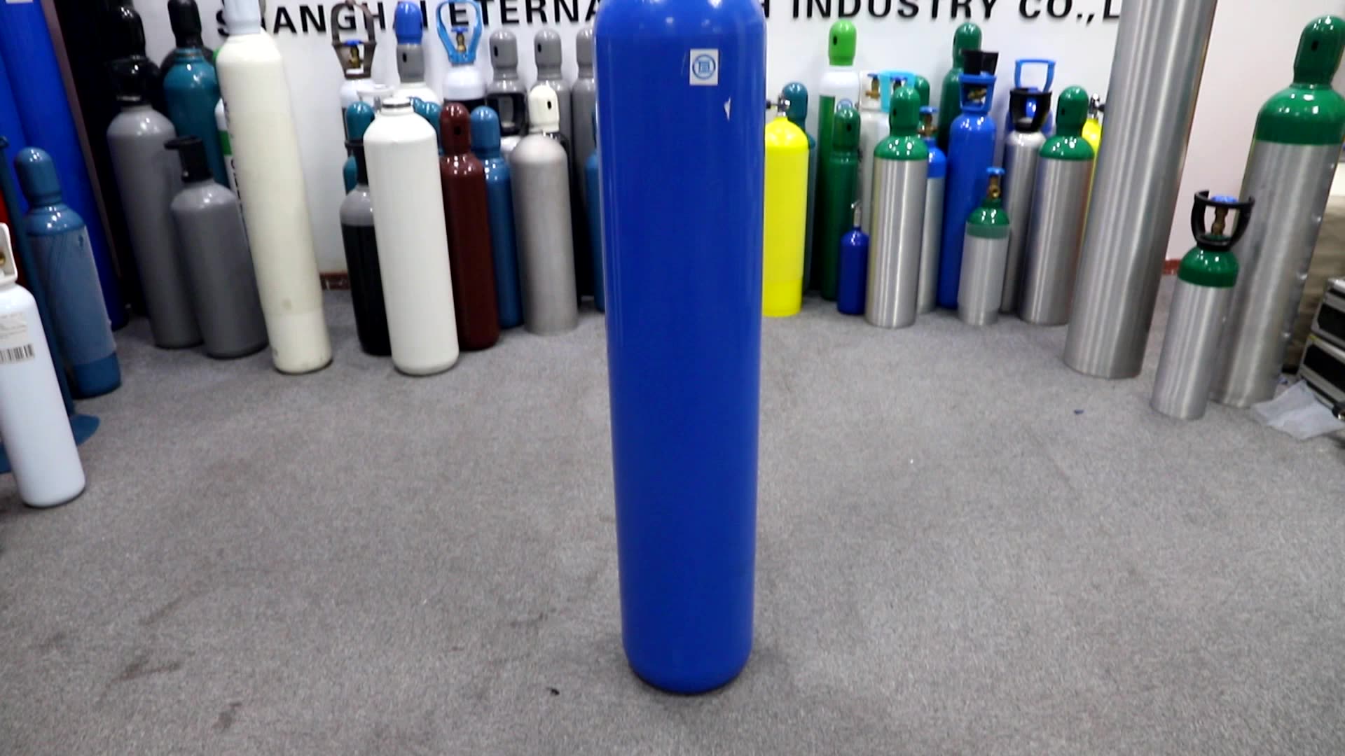Different Sizes Portable Empty Oxygen Cylinder / Medical Oxygen Gas