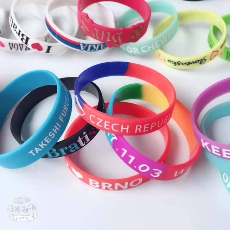 New Gifts & Crafts Personalized Cheap Glow In The Dark Wristbands