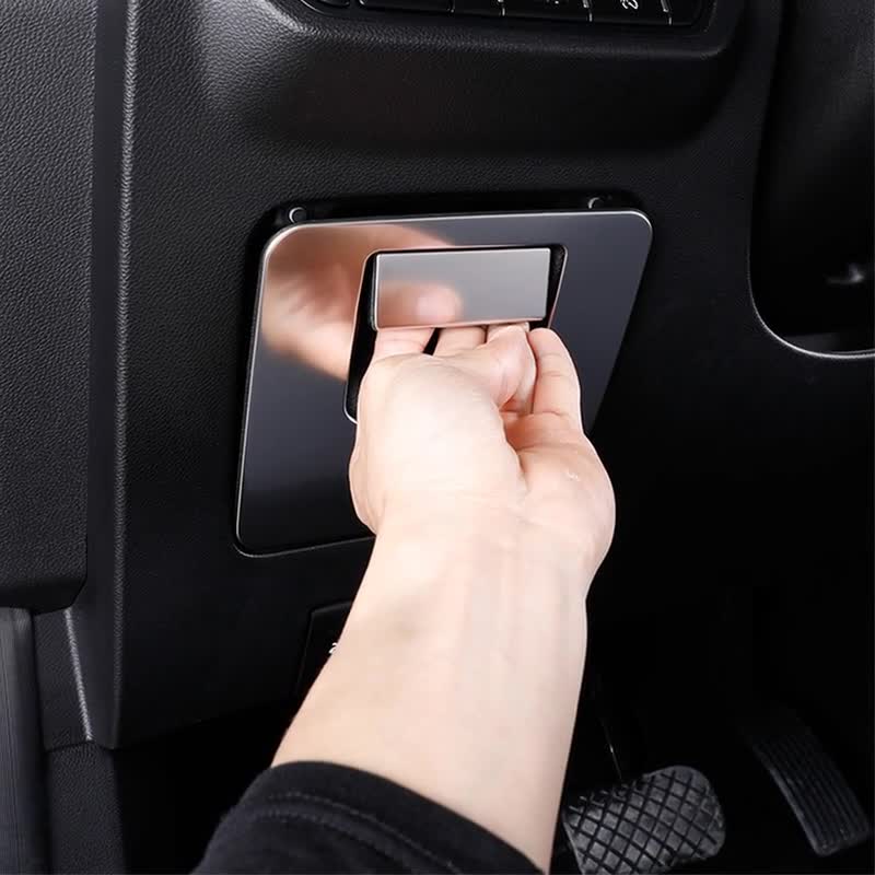 lái xe Baojun 530 chính sequins hộp lưu trữ trang trí khung 530 gắn liền với việc chuyển đổi găng tay hộp nội thất Baojun vá đặc biệt Phụ kiện xe ô tô