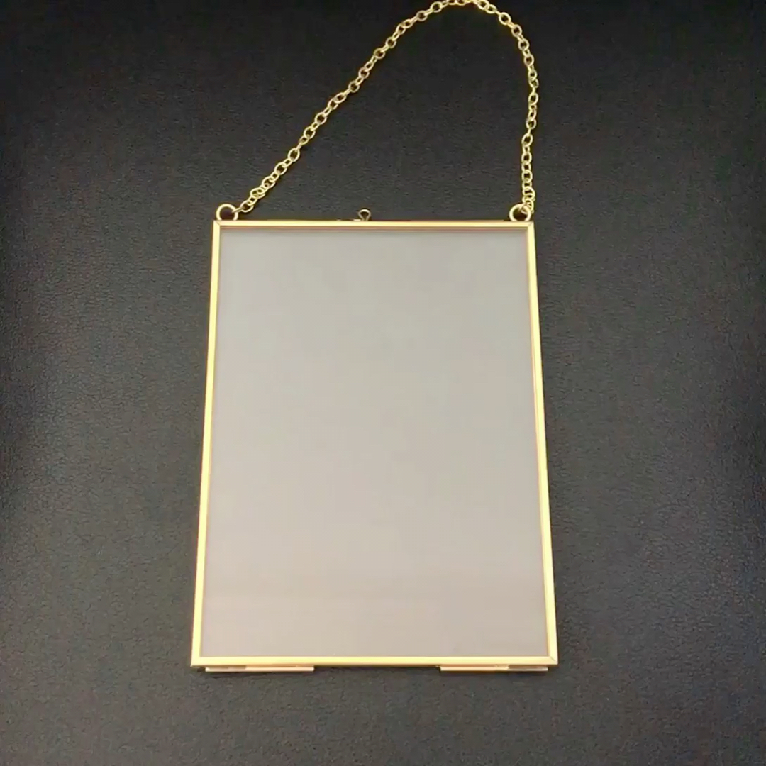 Hanging Self Stand Pressed Glass Brass Material Wholesale Gold Floating