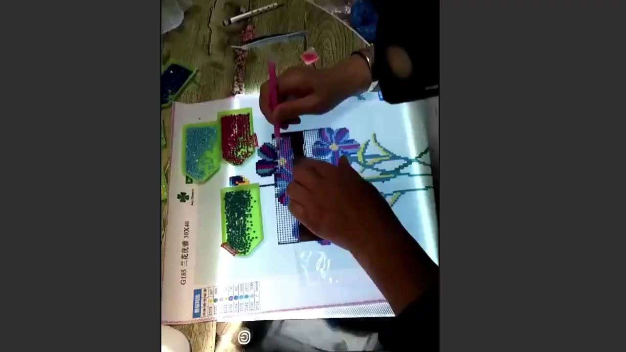 5608674 Фикс прайс рисунок из страз