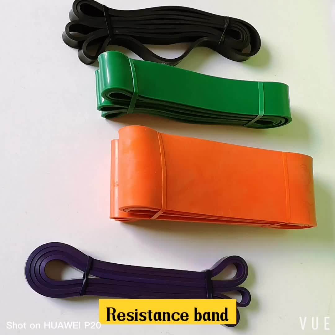 exercises-latex-band-travel