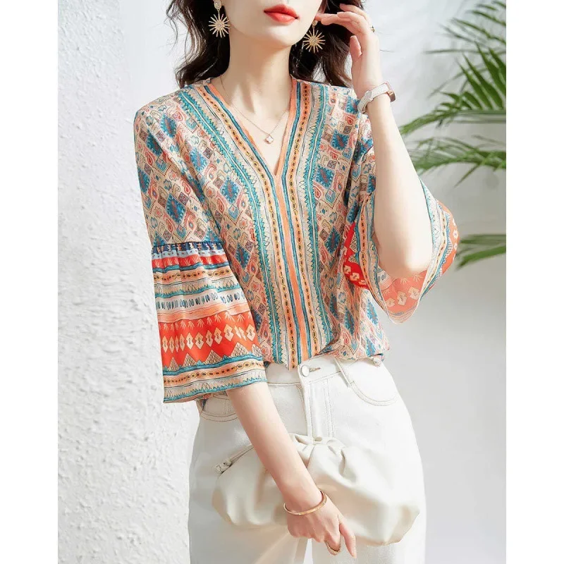 Ethnic style printed chiffon shirt 2021 summer new V-neck loose flared 3/4 sleeve shirt women's top