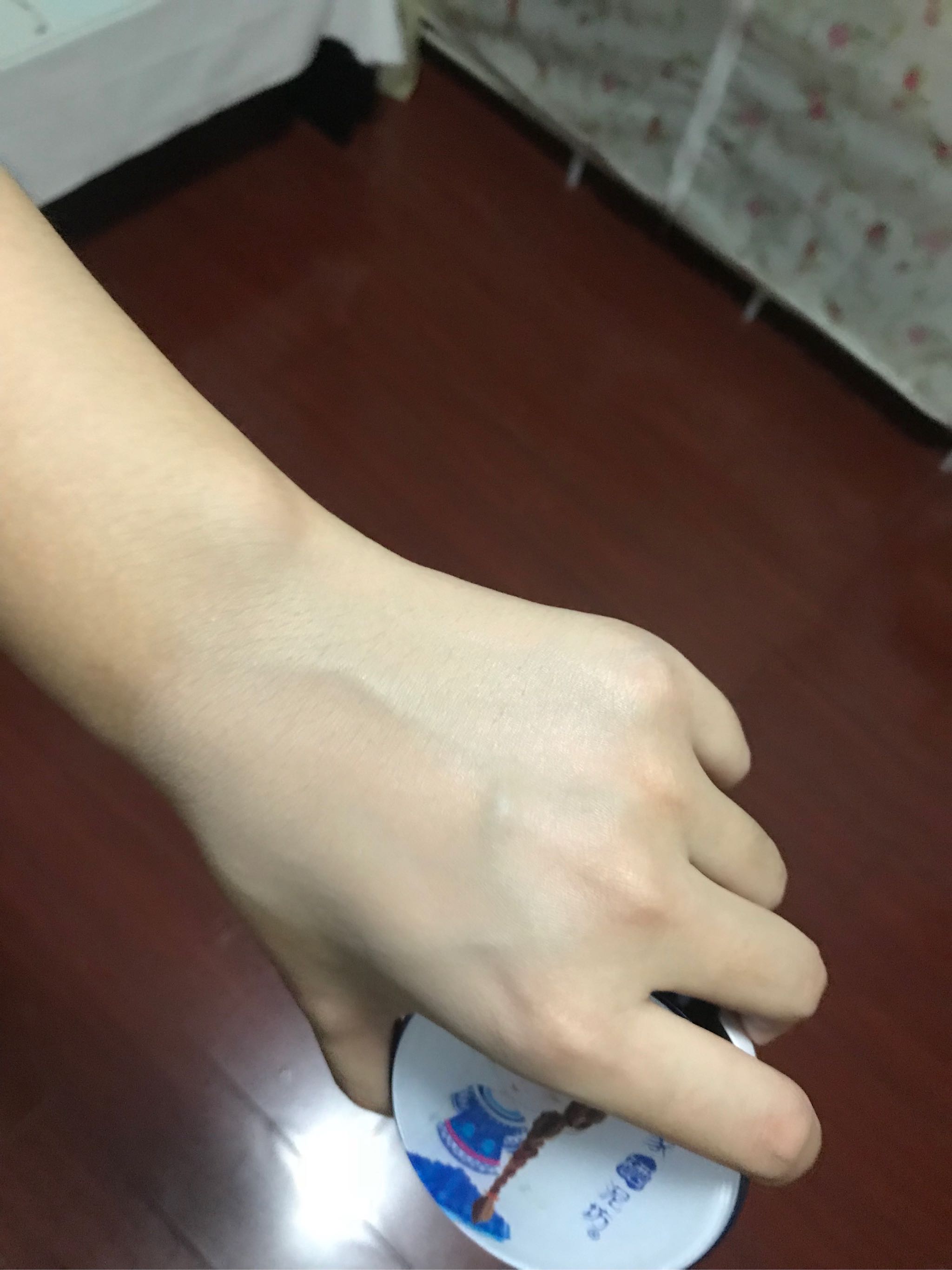 土家硒泥坊气垫bb霜素颜遮瑕怎么样是哪个国家的牌子，热门产品亲自试验,第7张