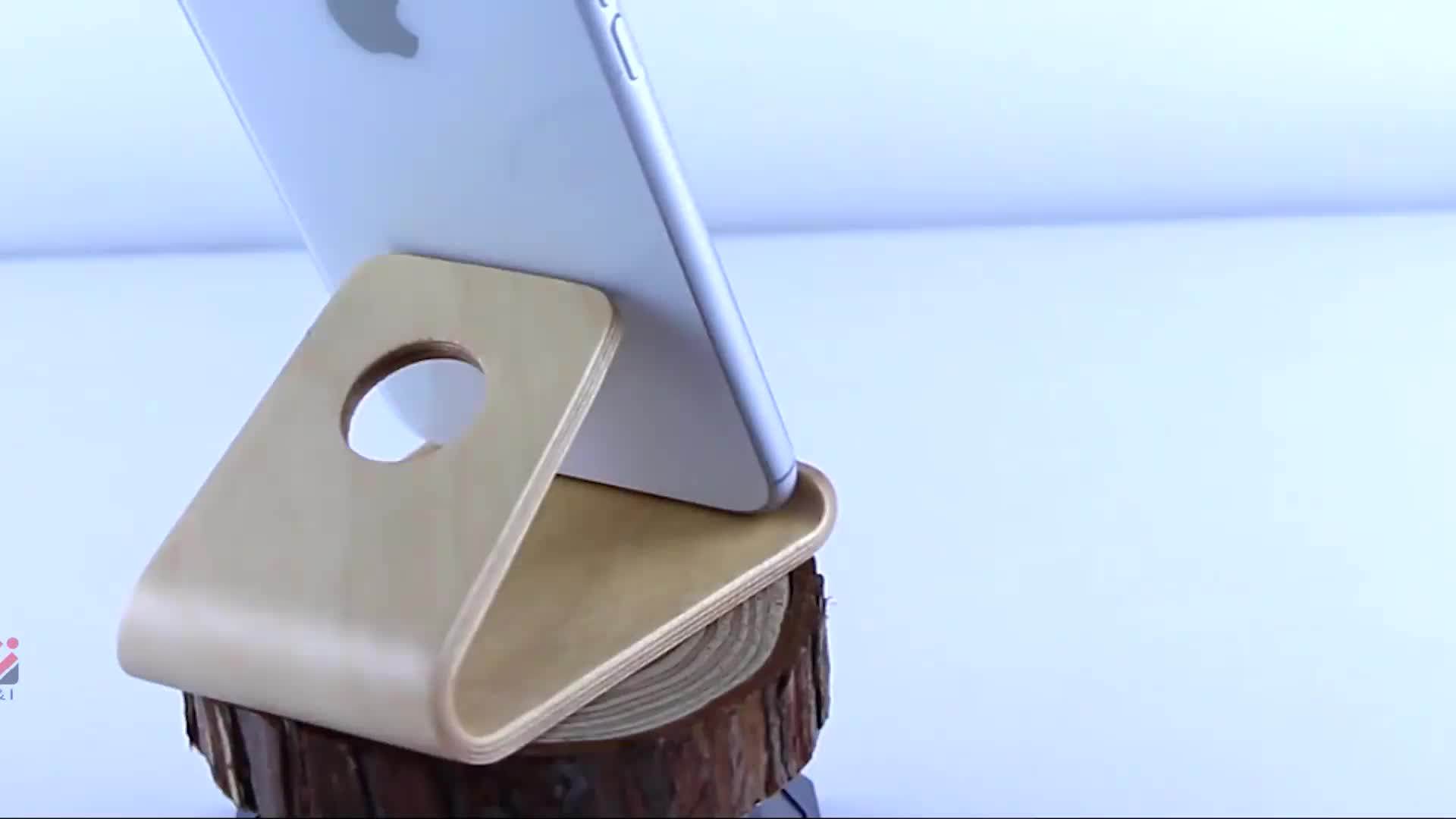 Wood Walnut Lightweight Design Wooden Mobile Phone Stand Cell Phone