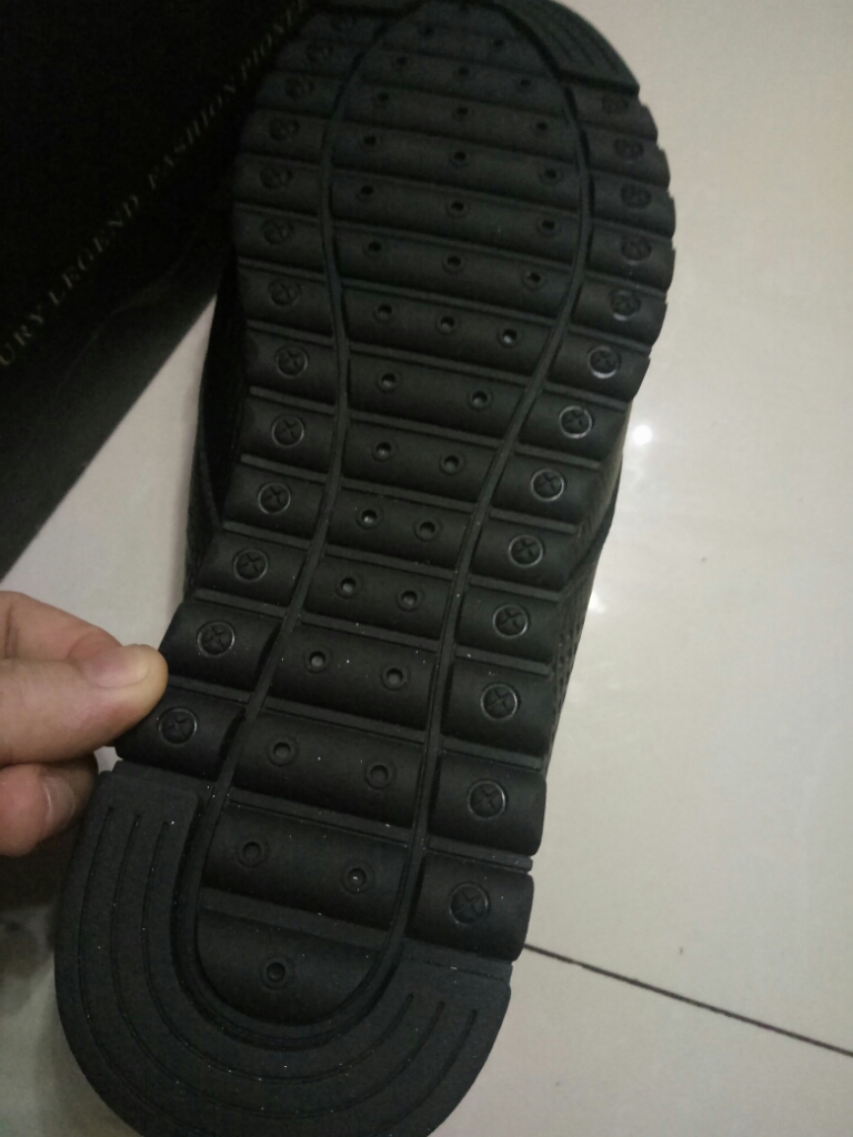 骆驼镂空皮鞋质量怎么样是品牌吗，两大爆款使用效果评测,第7张