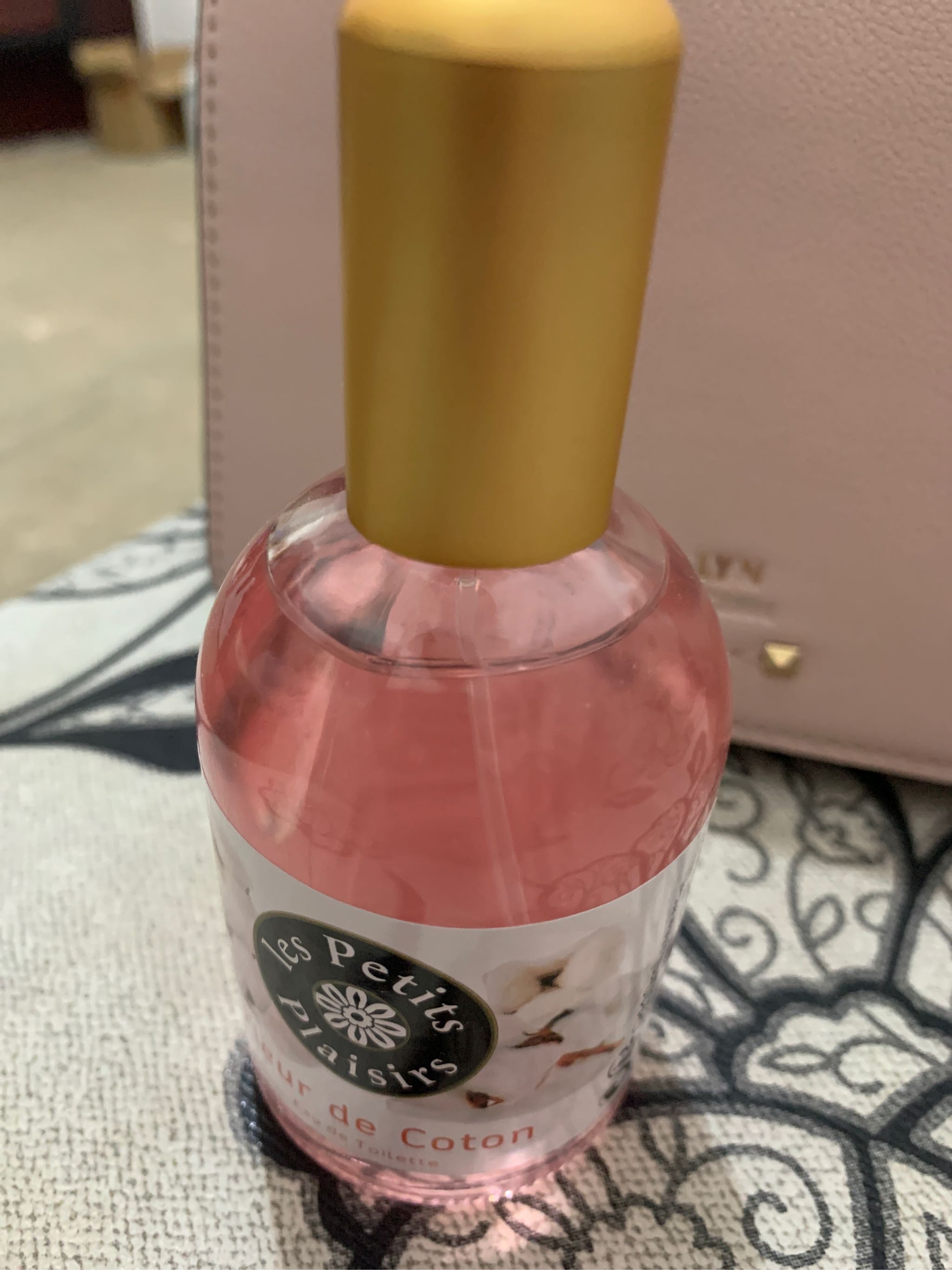 法国小确幸美食调少女持久淡香好不好用，它到底怎么样,第2张