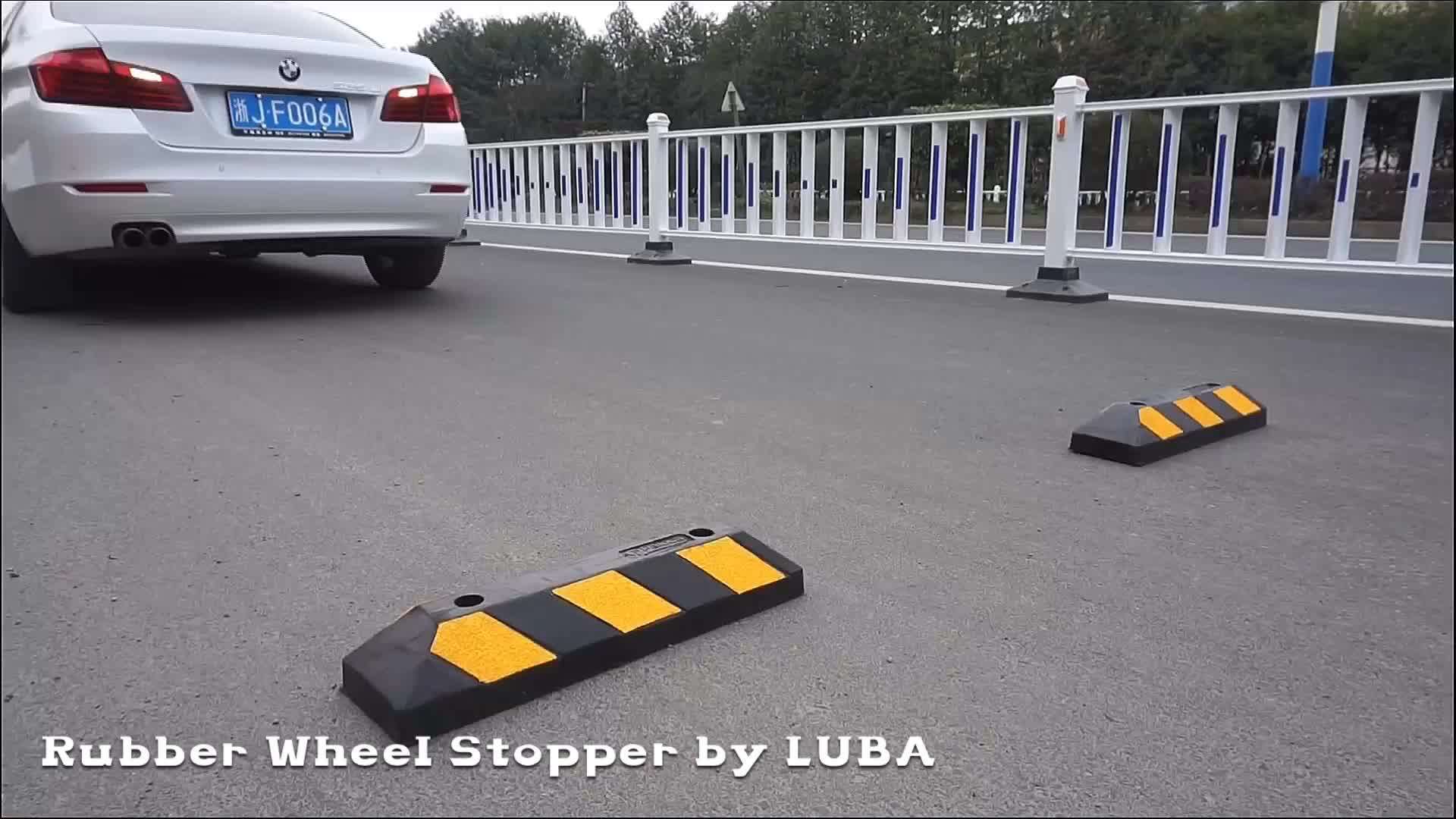 Australia Standard Garage Floor Car Parking Stop Wheel Chocks For Truck