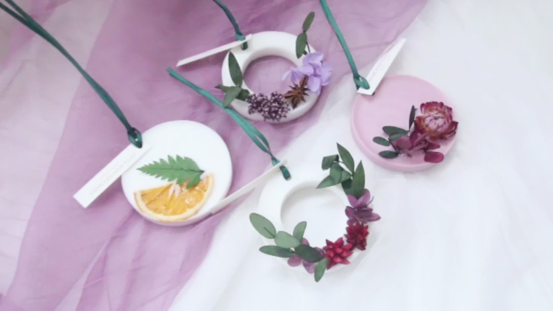 Customized Fashion Dried Flower Aromatherapy Wax Tablets Wardrobe
