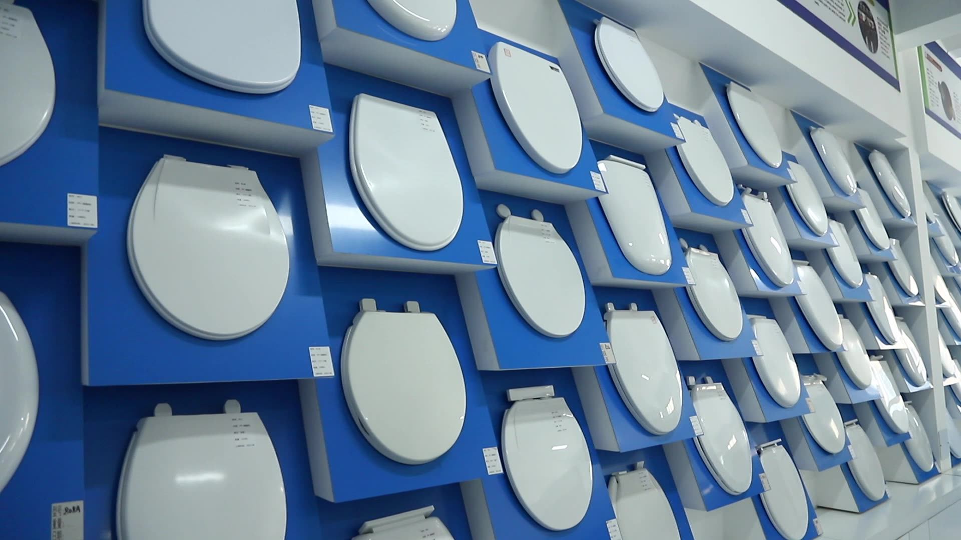 European Standard Modern Sanitary Ware Pp Plastic Fast Close Toilet