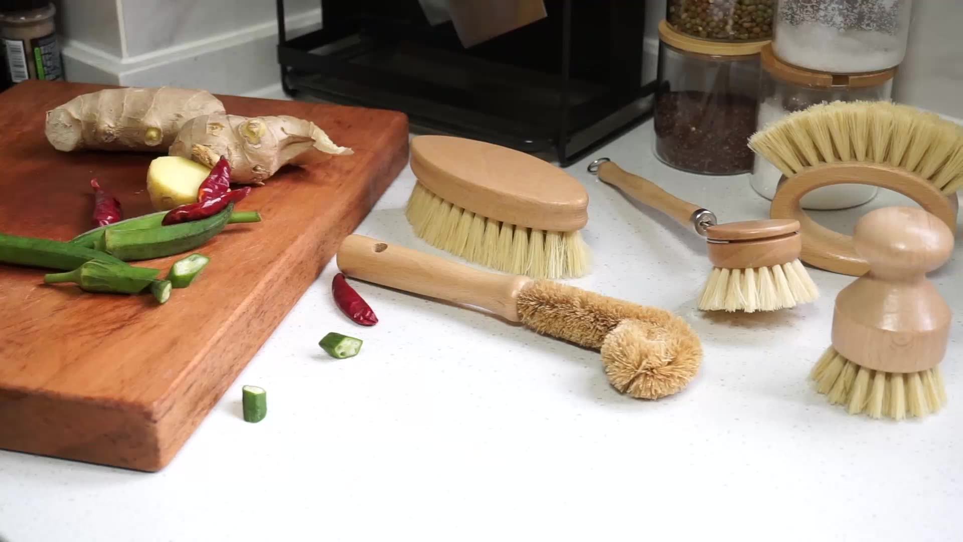 Masthome Natural Wooden Long Handle Pan Pot Brush Dish Bowl Washing