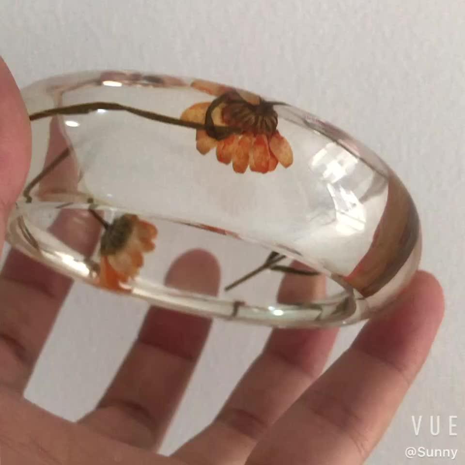 Custom Made Boho Resin Flower Bracelet Colorful Stylish