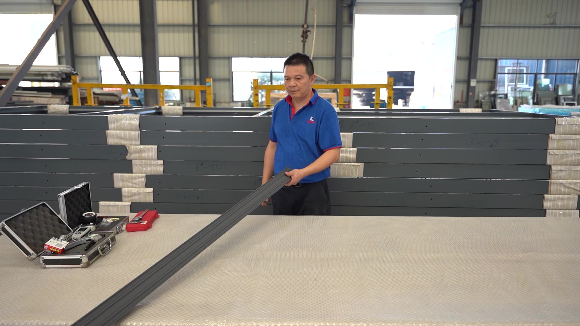 Customized Roller Shutter Accessories Aluminium Alloy Guide Rail For