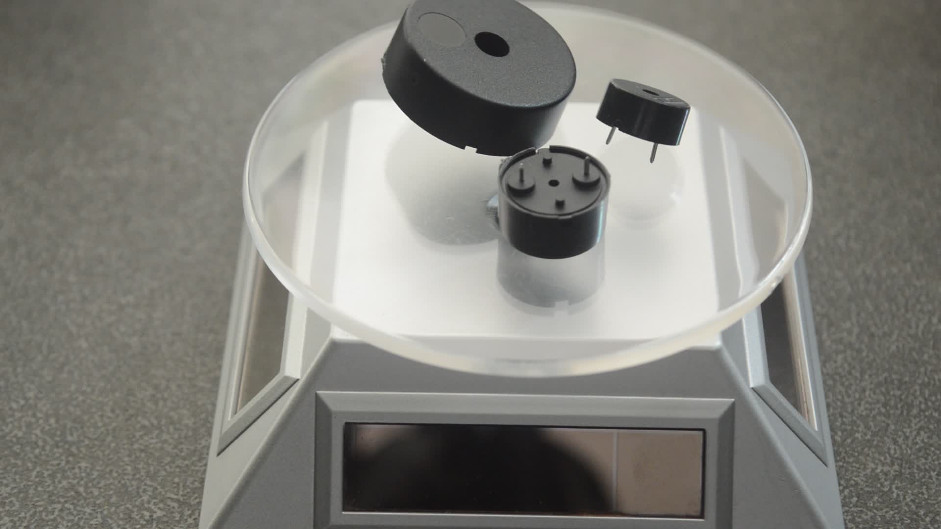 a piezo buzzer a piezo buzzer