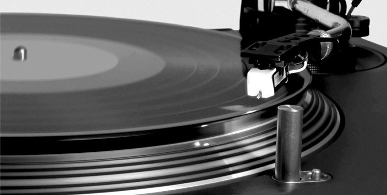 đầu đĩa than audio technica at-lp3	 Cyber ​​Clean Sambo Keel vinyl ghi điện cơ máy ghi âm máy ghi âm cd máy làm sạch gel mềm màu xám bạc - Máy hát 	đầu đĩa than hi-end