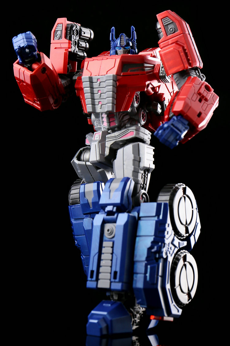 transformers third party optimus prime
