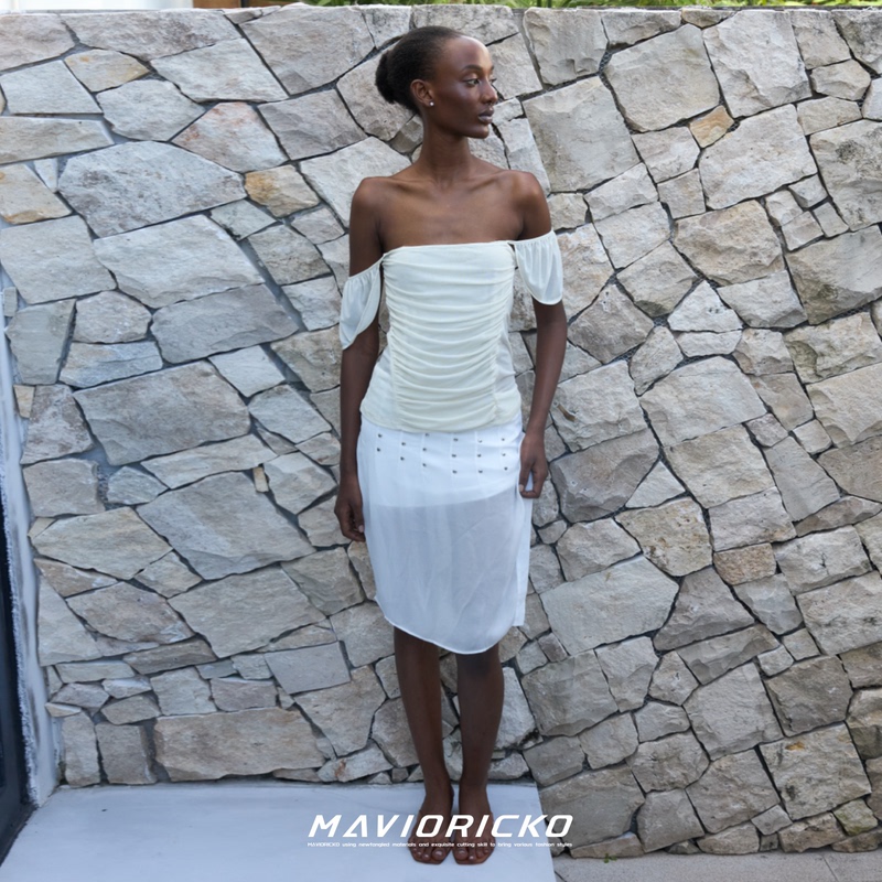 Mavioricko Misty Lyocell Linen Mesh Pleated Top Mavioricko Misty Lyocell Linen Mesh Pleated Top
