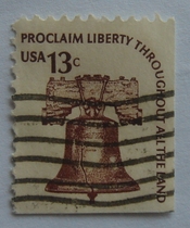United States Letter Sales Stamp 1975 America Liberty Bell (lower right toothless)