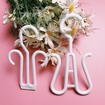 Factory direct plastic shoe hook slippers adhesive hook cotton mop supermarket finishing thickened thickened sandals