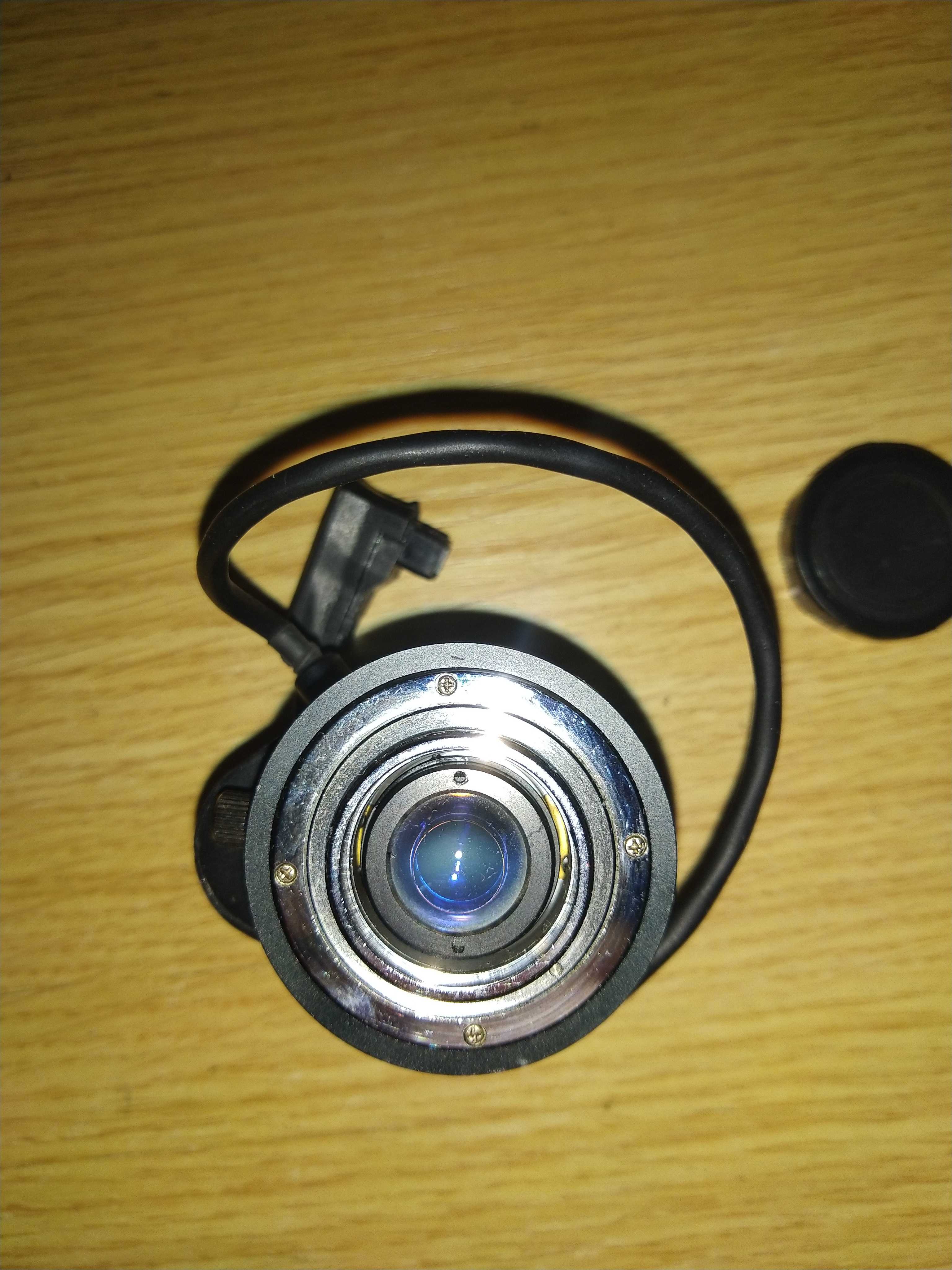 The Seiko 3-5MM lens is suitable for the WAT-902H film drive lens