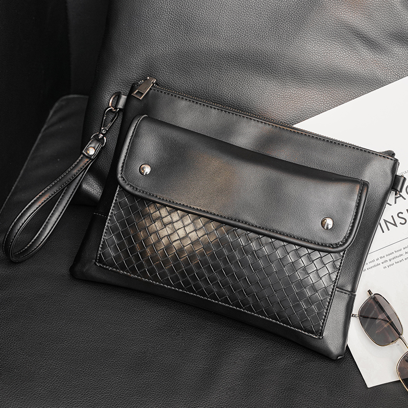 2022 new business casual weave hand grab bag Han version street men's hand grip bag IPAD bag single shoulder bag tide