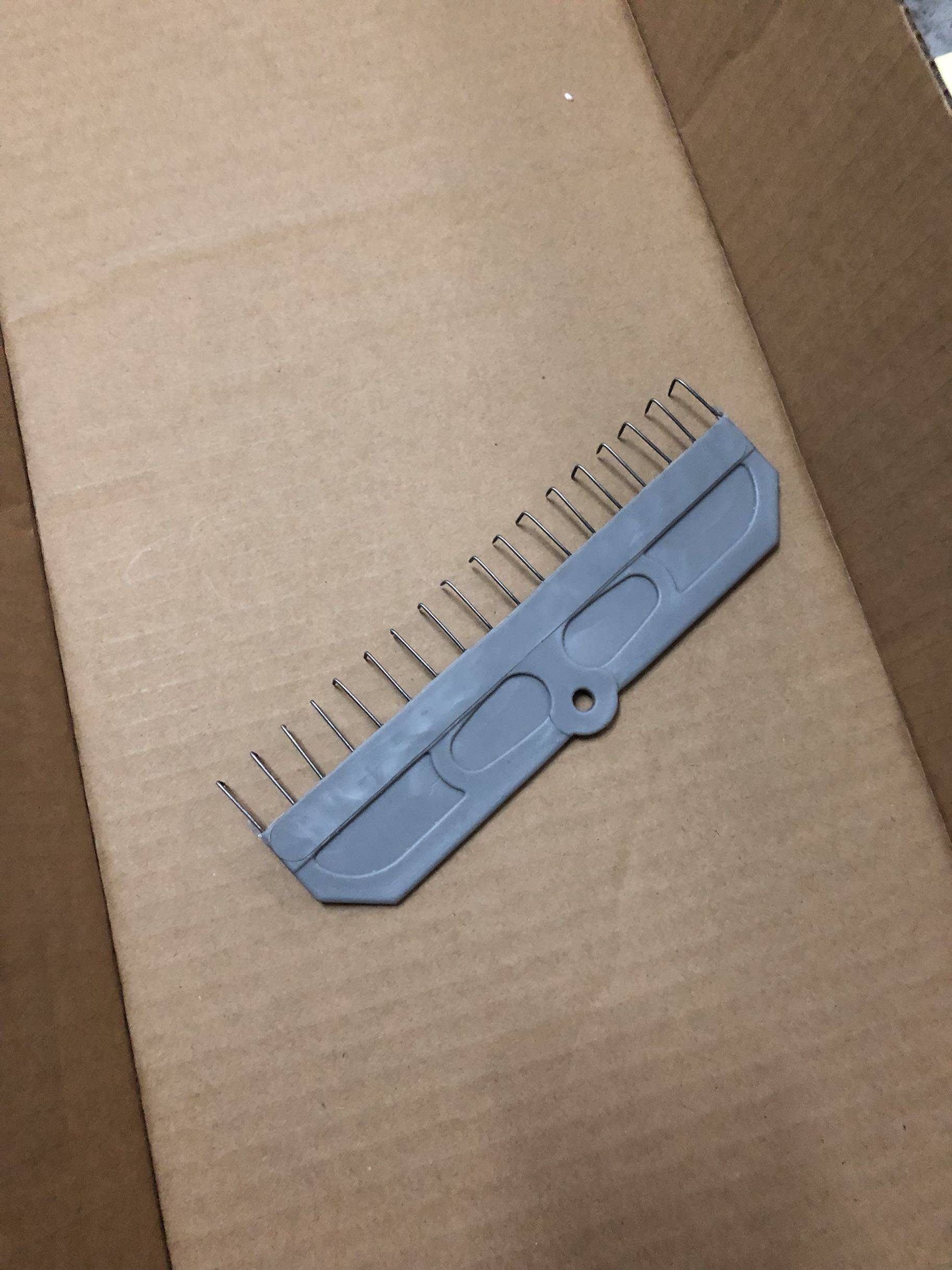 The large hook for the braiding machine tool