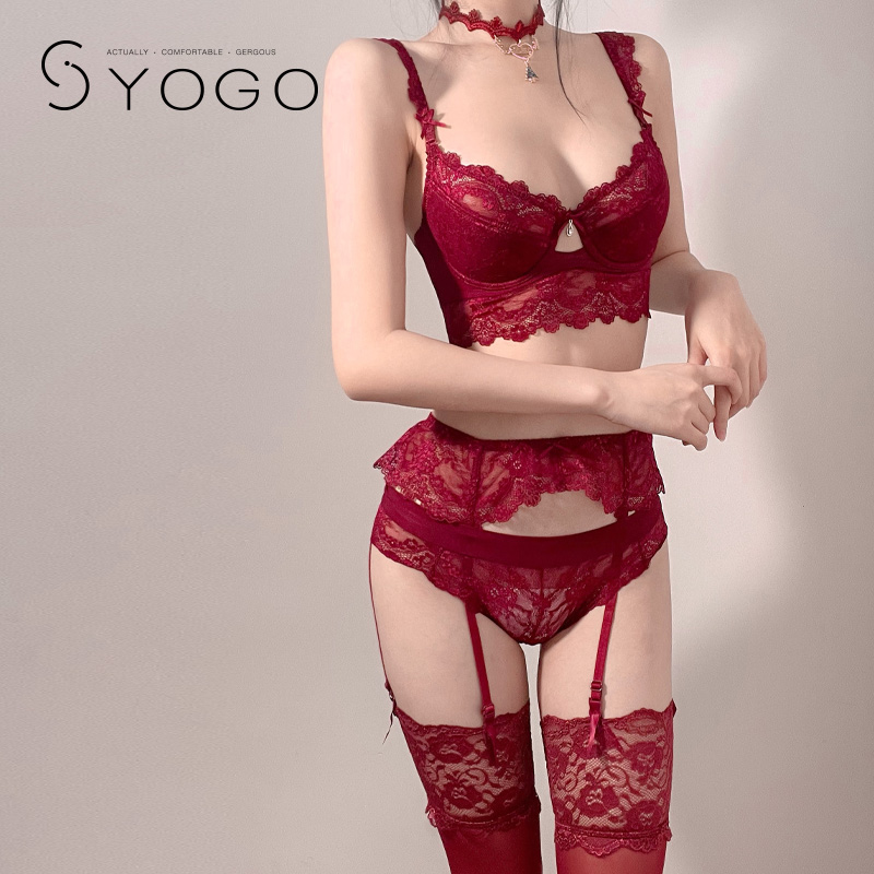 Yue Ji Secret Garden New Year's Eve Court Red and Black Half Cup Bra Underwear Set Thin Collection Honmei Year Five-Piece Set