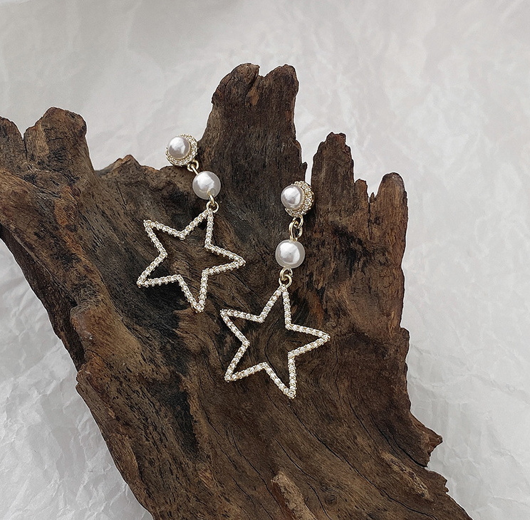 Hong Kong (designer) RVY 2021 new earrings female five-pointed star premium atmosphere earrings earrings